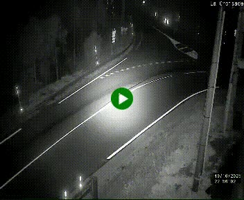 Webcam au carrefour de la croisade, à la jonction entre la N22 et la N320, avant le poste de douane franco-andorrane. Webcam à 1790 mètres d'altitude
