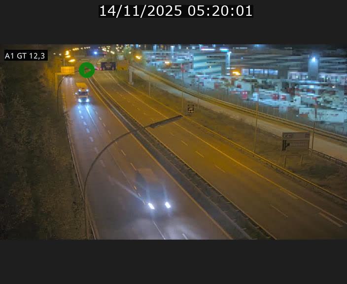 Traffic live webcam Luxembourg Senningerberg - A1 direction Allemagne - BK 12.3