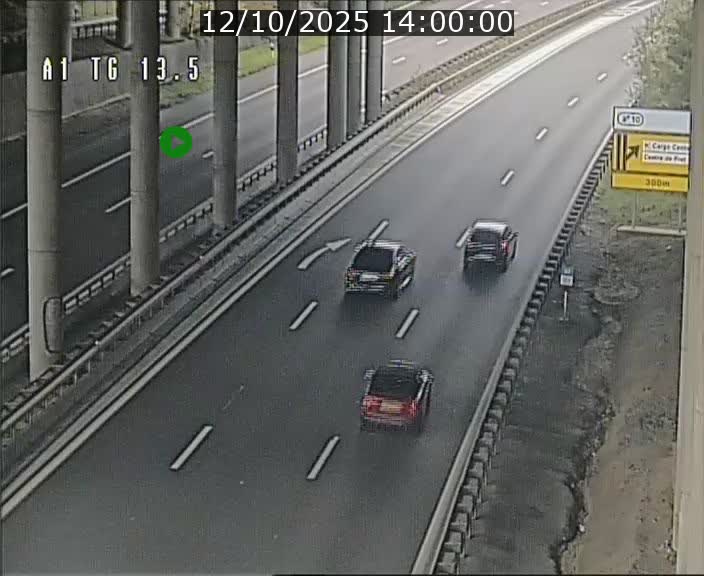 Traffic live webcam Luxembourg Senningen - A1 direction Luxembourg - BK 13.5