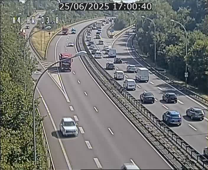 Webcam traffic A4 Luxembourg - BK 3.8 - Leudelange (direction Esch sur Alzette)