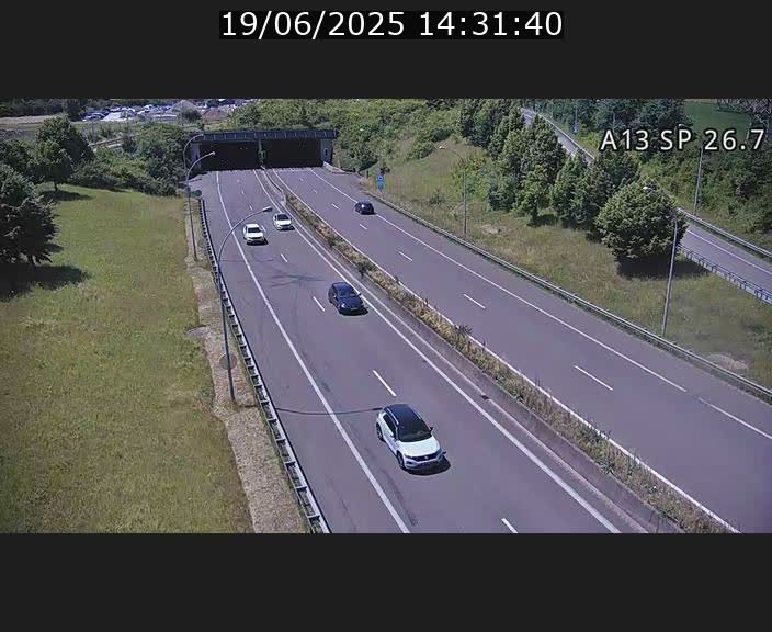 Traffic live webcam Luxembourg Frisange - A13 direction Luxembourg-ville - BK 26.7