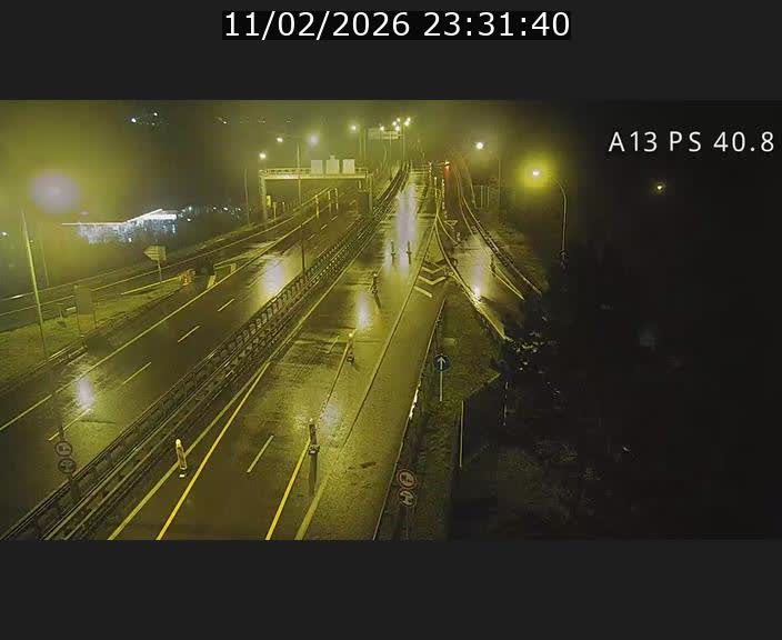 Webcam autoroute A13 à la sortie est du tunnel Markusbierg à Schengen. Vue sur le pont de la Moselle, vers l'Allemagne
