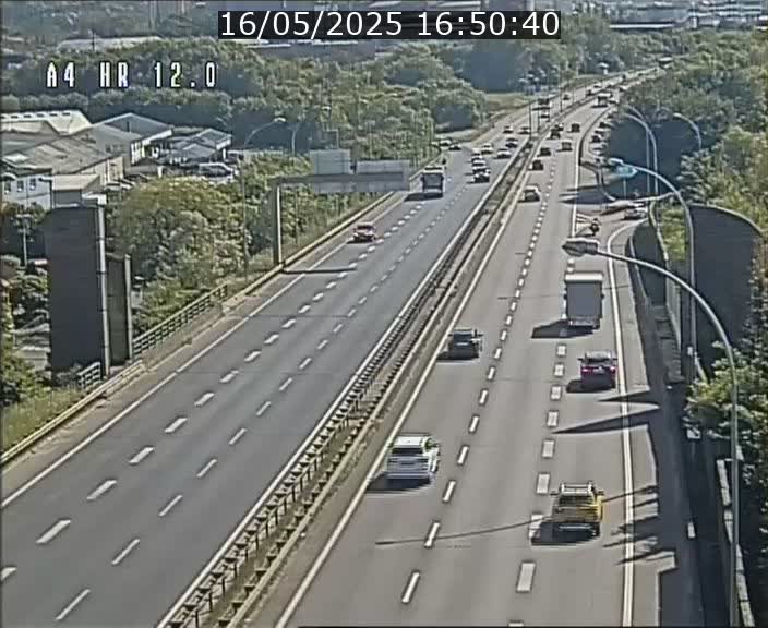Traffic live webcam Luxembourg Jonction Foetz - A4 - BK 12.0 - direction Esch sur Alzette