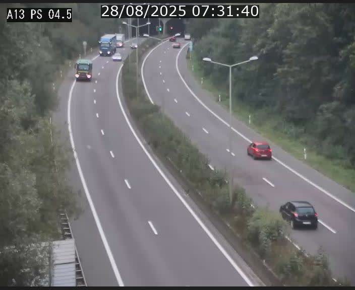 Traffic live webcam Luxembourg Differdange - A13 direction Esch-sur-Alzette - BK 4.5