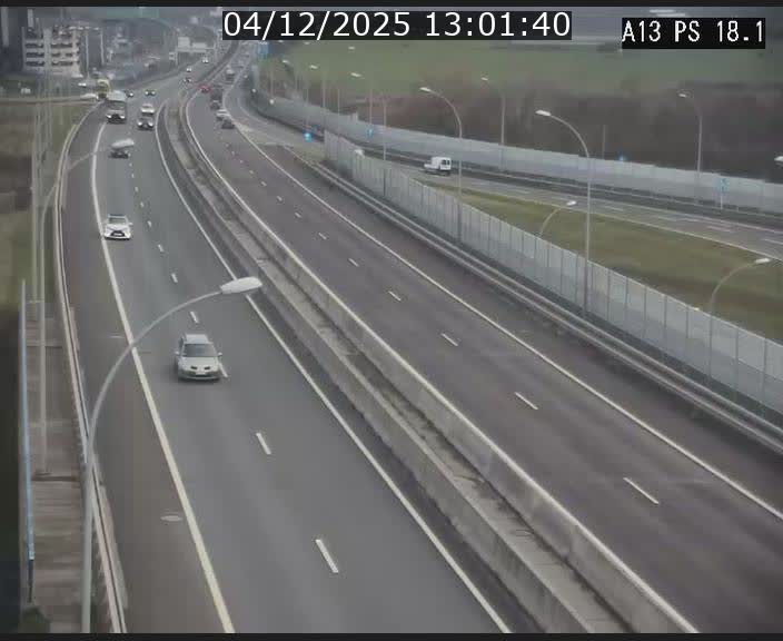 Traffic live webcam Luxembourg Dudelange - A13 direction Croix de Bettembourg - BK 18.1