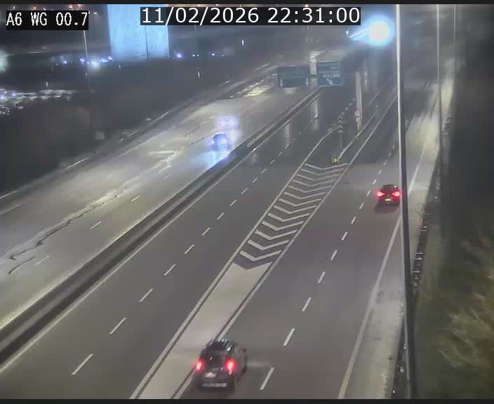 Traffic live webcam Luxembourg Croix de Cessange - A6 - BK 0.7 - direction A3 France