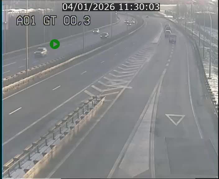 Traffic live webcam Luxembourg Croix de Gasperich - A1 direction Kirchberg - BK 0.3