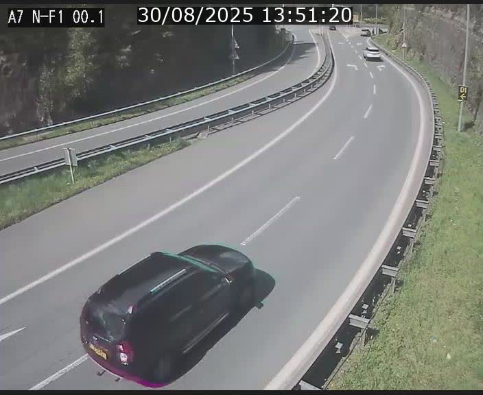 Webcam autoroute Luxembourg A7 située dans la sortie 1 Waldhof, vers la N11, avant le Tunnel Stafelter