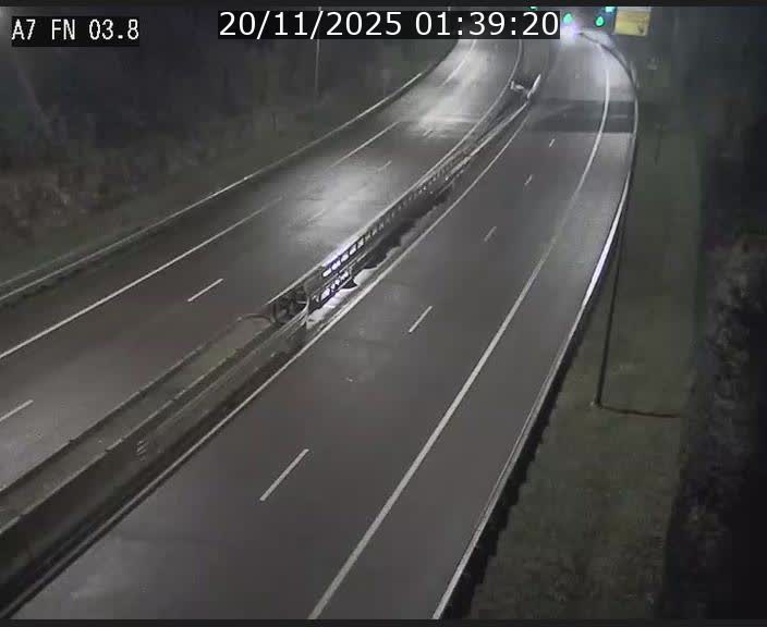 Caméra autoroute Luxembourg A7 - Passage à gibier Rëngelbour - direction Tunnel Stafelter