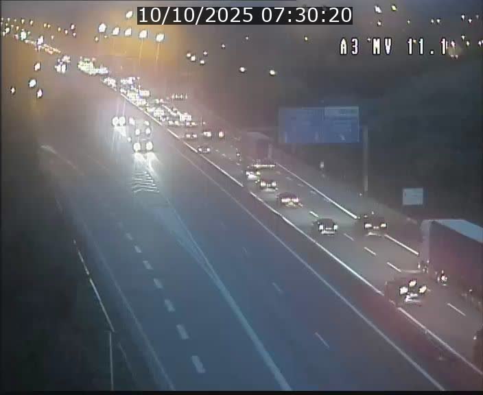 Traffic live webcam Luxembourg Croix de Bettembourg A3 - BK 11.1 - direction Luxembourg-ville