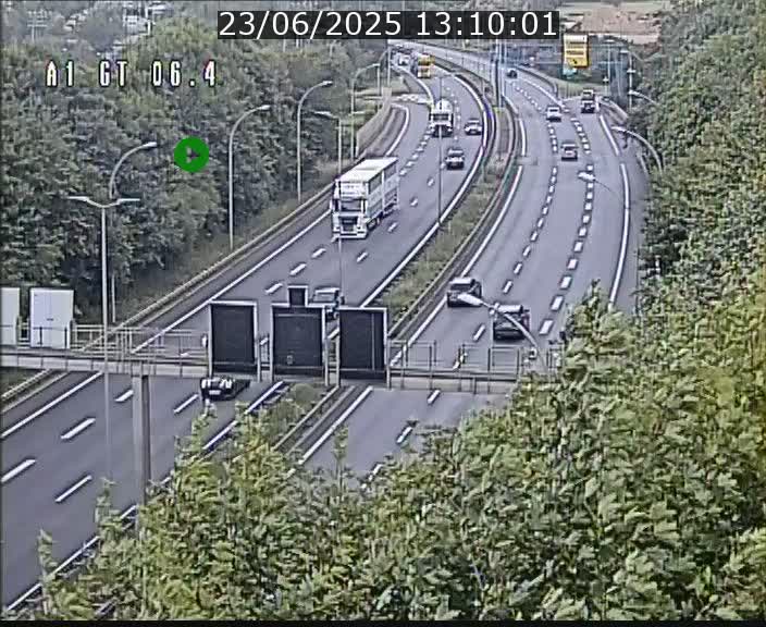 Traffic live webcam Luxembourg Hamm - A1 direction Sandweiler - BK 6.4