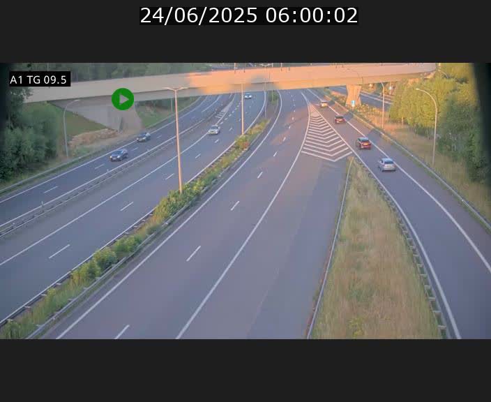 Traffic live webcam Luxembourg Jonction Grünewald - A1 direction Luxembourg-ville - BK 9.5