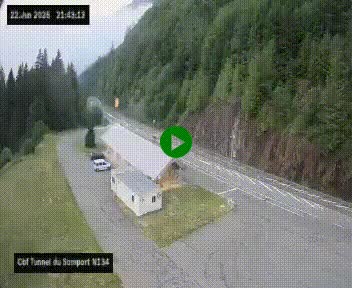 Webcam à l'entrée du tunnel du Somport, côté français, sur la N134, dans les Pyrénées, en direction de l'Espagne, à 1116 mètres d'altitude