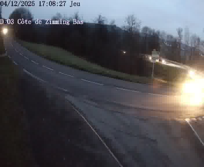 Webcam sur la D603 située dans la Côté de Zimming-bas, dans le virage en demi-tour, à la jonction avec la D74