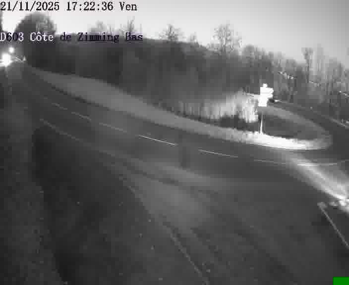 Webcam sur la D603 située dans la Côté de Zimming-bas, dans le virage en demi-tour, à la jonction avec la D74