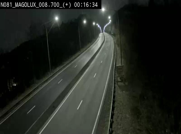 Webcam sur la N81 (E411) à hauteur de la jonction avec la N883. Vue orientée vers Longwy