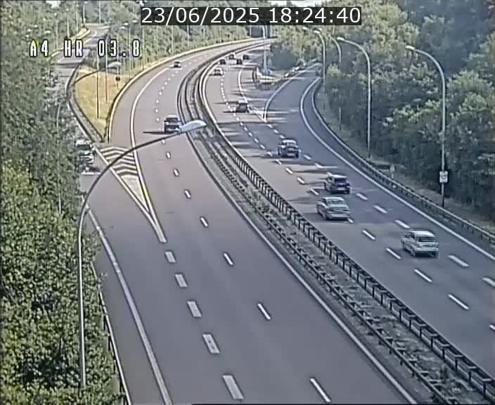 Webcam traffic A4 Luxembourg - BK 3.8 - Leudelange (direction Esch sur Alzette)