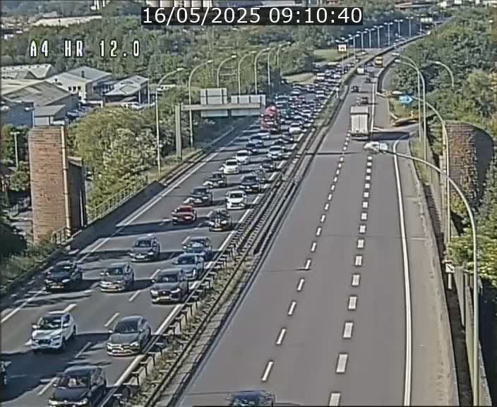 Traffic live webcam Luxembourg Jonction Foetz - A4 - BK 12.0 - direction Esch sur Alzette