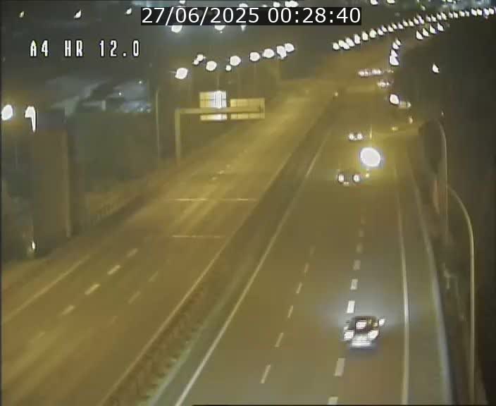 Traffic live webcam Luxembourg Jonction Foetz - A4 - BK 12.0 - direction Esch sur Alzette