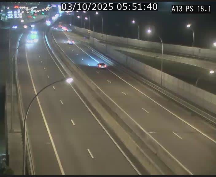 Traffic live webcam Luxembourg Dudelange - A13 direction Croix de Bettembourg - BK 18.1