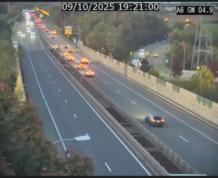 Traffic live webcam Luxembourg Croix de Cessange - A6 - BK 4.9 - direction Belgique