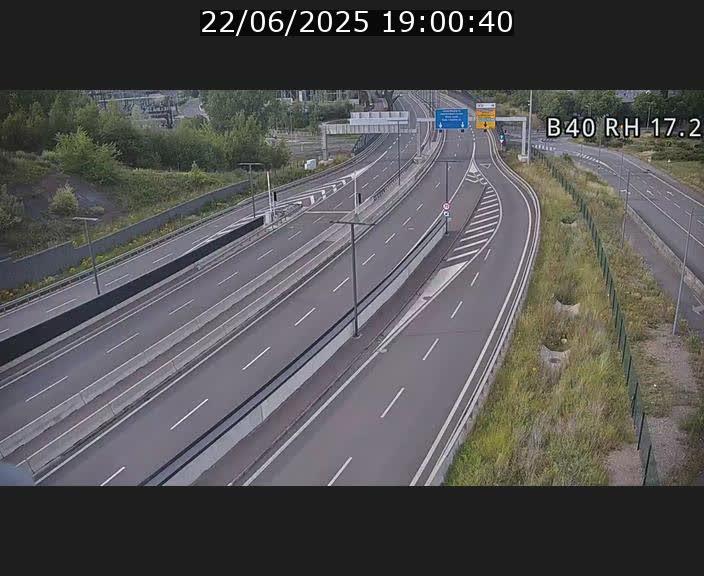 Webcam sur le contournement d'Esch Belval à hauteur de la sortie Université de Luxembourg. Vue orientée vers Luxembourg
