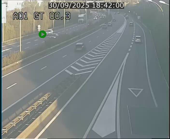 Traffic live webcam Luxembourg Croix de Gasperich - A1 direction Kirchberg - BK 0.3