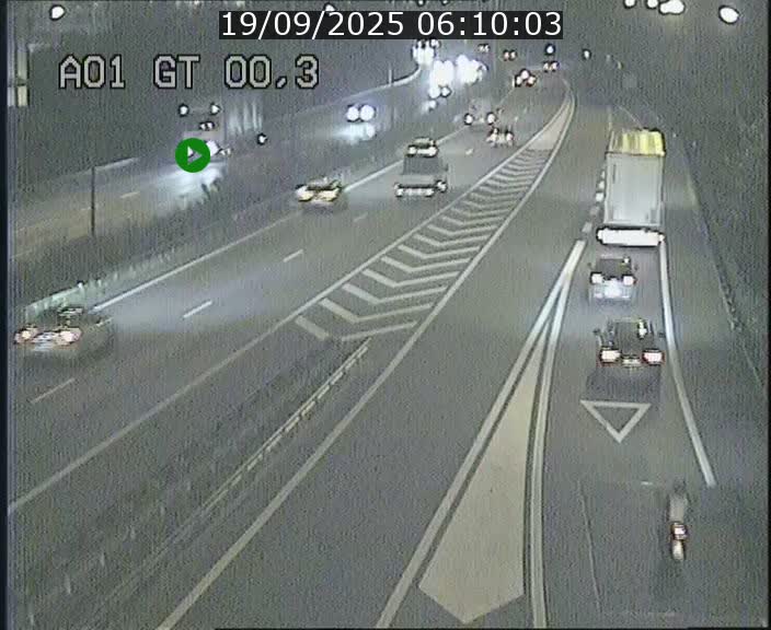Traffic live webcam Luxembourg Croix de Gasperich - A1 direction Kirchberg - BK 0.3