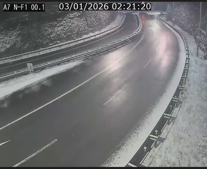 Webcam autoroute Luxembourg A7 située dans la sortie 1 Waldhof, vers la N11, avant le Tunnel Stafelter
