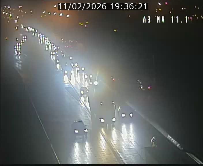 Traffic live webcam Luxembourg Croix de Bettembourg A3 - BK 11.1 - direction Luxembourg-ville