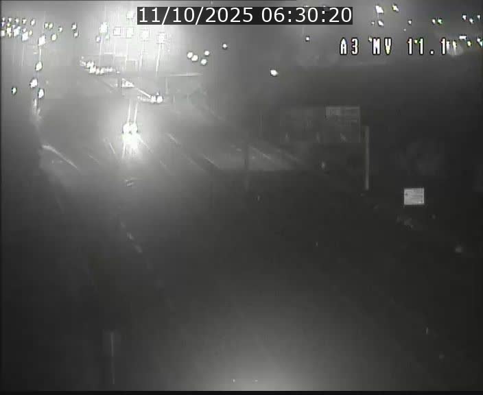 Traffic live webcam Luxembourg Croix de Bettembourg A3 - BK 11.1 - direction Luxembourg-ville