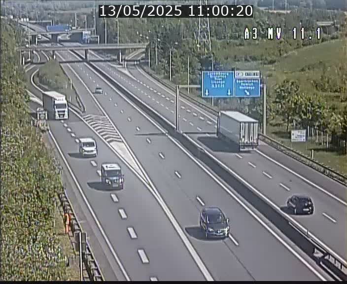 Traffic live webcam Luxembourg Croix de Bettembourg A3 - BK 11.1 - direction Luxembourg-ville
