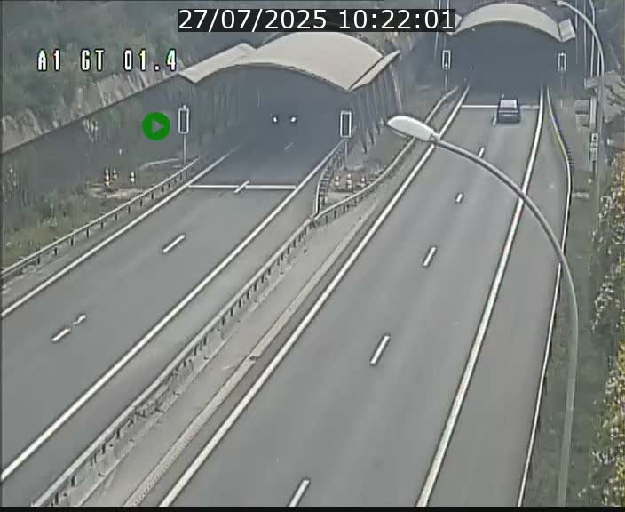 Traffic live webcam Luxembourg Hesperange - A1 direction Kirchberg - BK 1.4