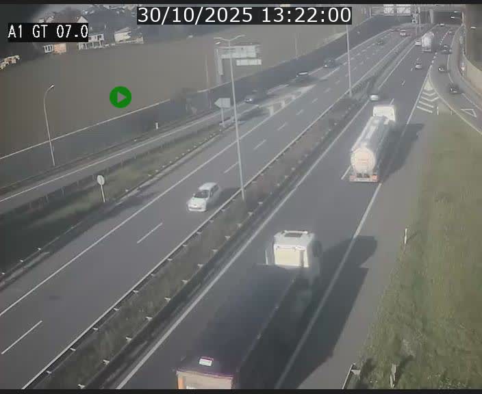 Traffic live webcam Luxembourg Cents - A1 direction Kirchberg - BK 7