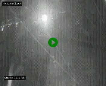 Vue en direct de l'autoroute A10 grâce à un drône situé au-dessus du péage de Virsac