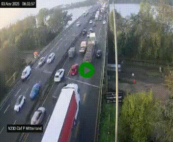 Webcam sur le périphérique de Bordeaux à l'est de la ville. Caméra située sur le Pont Mitterand sur la N230