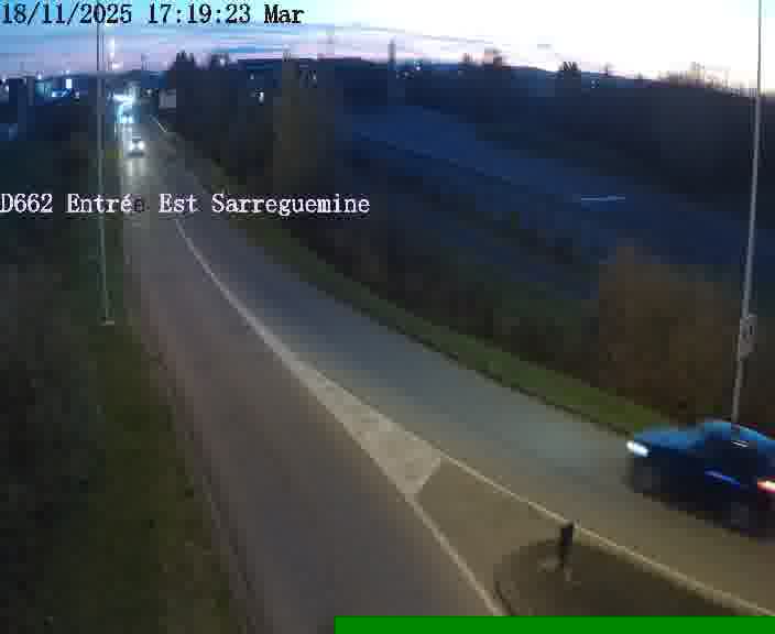 Point de vue trafic déployé sur D662 (France) à Sarreguemines, regardant vers Sarreguemines, aidant conducteurs et services à anticiper les flux.