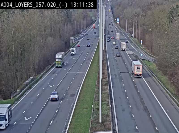 Webcam E411 au niveau du viaduc de Beez à Loyers, entre Champion et Warissoulx. Vue orientée vers Bruxelles