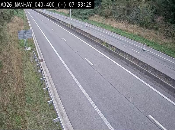 Webcam autoroute A26/E25 à hauteur de Manhay, après la jonction avec la N651 en direction de Liège - BK 40.4