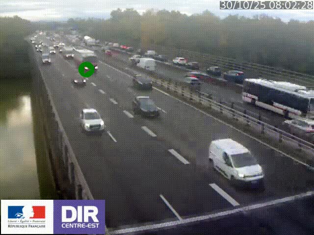 Caméra trafic à la jonction entre l'A46 (Rocade-est de Lyon) et l'A42 à hauteur de Vault-en-Velin en direction de Marseille
