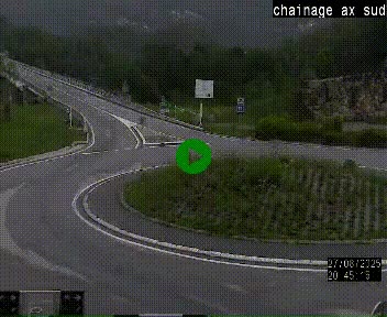 Webcam au nord d'Ax-les-Thermes au niveau de l'aire de chaînage de la N20. Vue orientée vers les Pyrénées, en direction de Pas de la Case