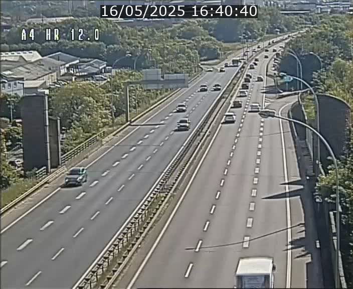 Traffic live webcam Luxembourg Jonction Foetz - A4 - BK 12.0 - direction Esch sur Alzette