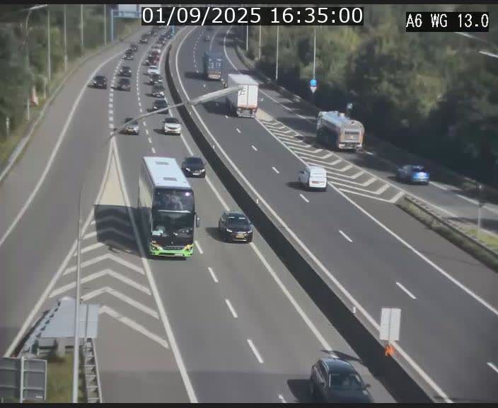 Traffic live webcam Luxembourg Mamer - A6 - BK 13 - direction Luxembourg/France/Allemagne