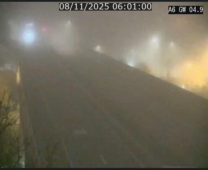 Traffic live webcam Luxembourg Croix de Cessange - A6 - BK 4.9 - direction Belgique