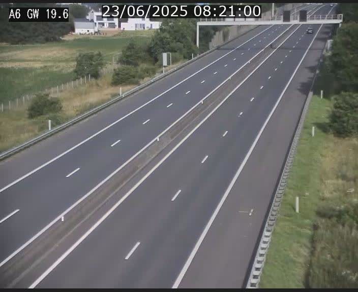 Traffic live webcam Luxembourg - Steinfort - A6 - BK 19.6 - direction Belgique