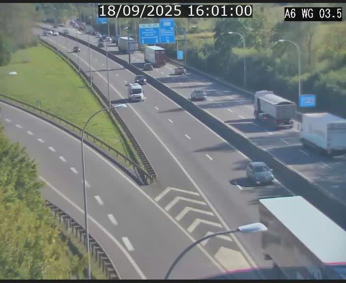 Traffic live webcam Luxembourg - Croix de Cessange - A6 - BK 3.5 - direction France/Allemagne
