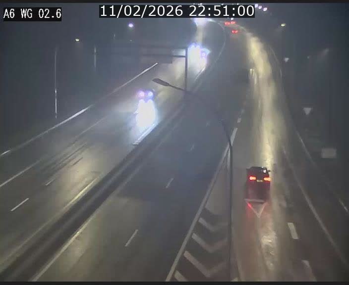 Traffic live webcam Luxembourg Croix de Cessange - A6 - BK 2.6 - direction France/Allemagne