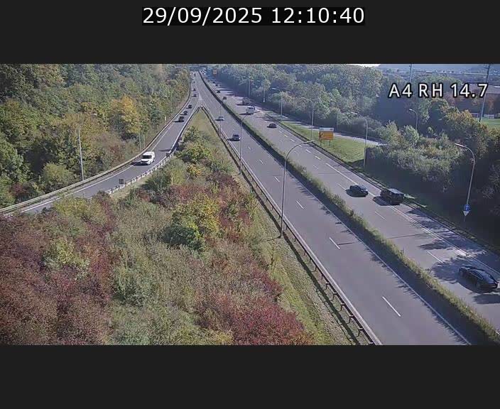 Traffic live webcam Luxembourg Jonction Lankelz - A4 - BK 14.7 - direction Luxembourg