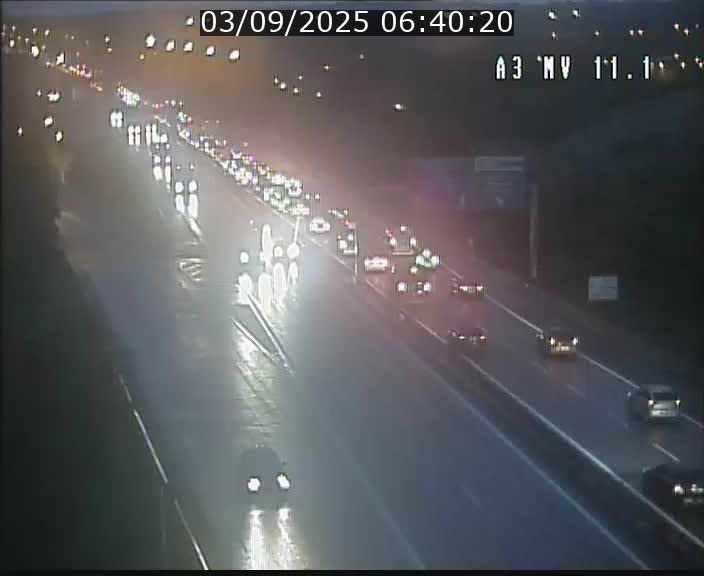 Traffic live webcam Luxembourg Croix de Bettembourg A3 - BK 11.1 - direction Luxembourg-ville