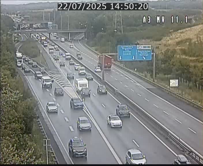 Traffic live webcam Luxembourg Croix de Bettembourg A3 - BK 11.1 - direction Luxembourg-ville